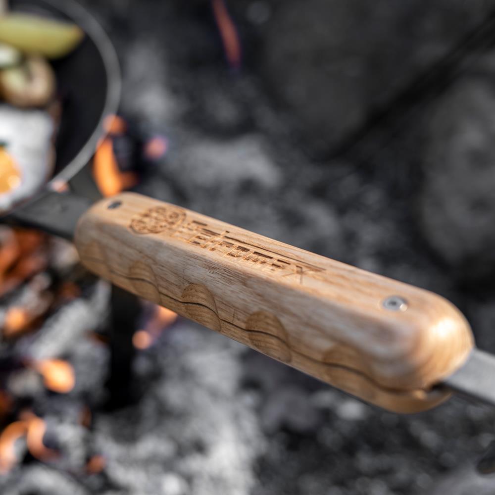 Holzgriff schmiedeeiserne Pfannen